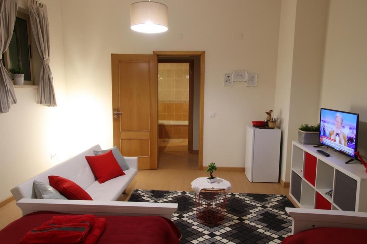 בטלייה Quartos Confortaveis Em Casa Proximo Ao Mosteiro מראה חיצוני תמונה
